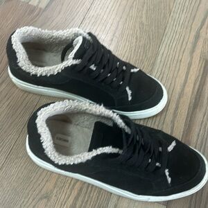 Birdies Lace Up Sneakers